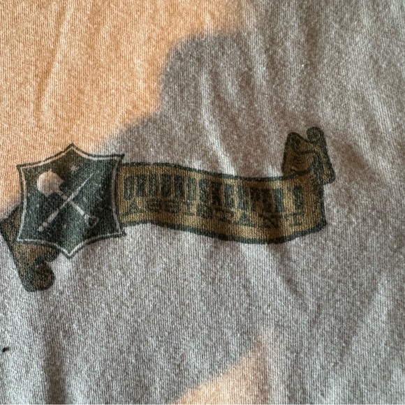 Wizarding Trunk Tee - Picture 2 of 4